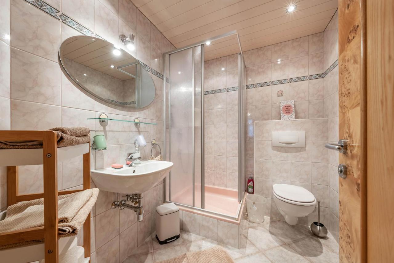 Zillerstuebchen Apartment ชลิทเทอร์ส ภายนอก รูปภาพ